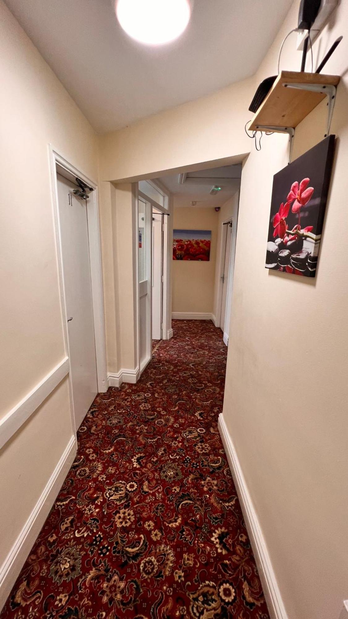 Castle Lodge Guest House 86-88 Sheil Rd L6 3AF Liverpool Extérieur photo
