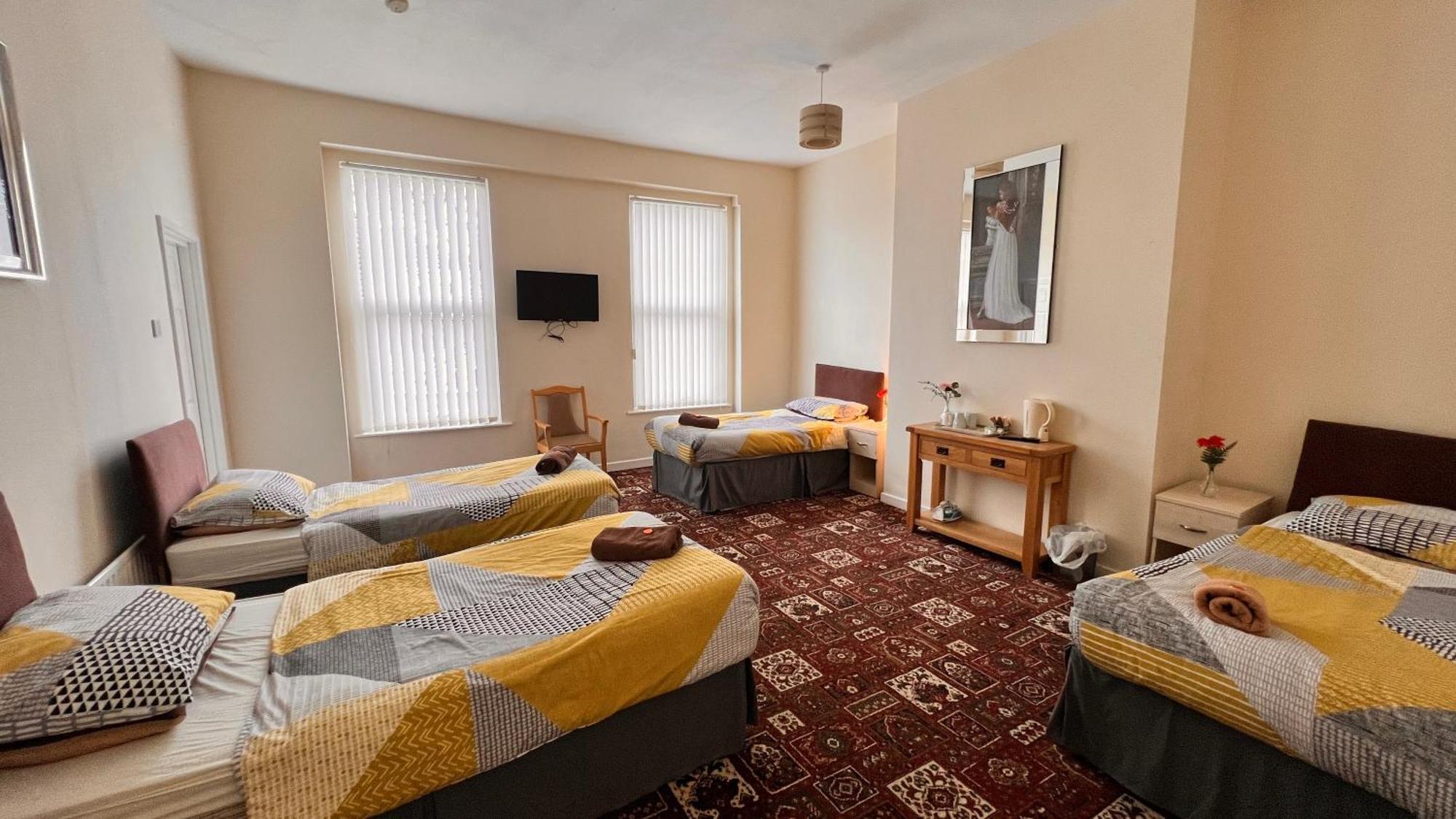 Castle Lodge Guest House 86-88 Sheil Rd L6 3AF Liverpool Extérieur photo