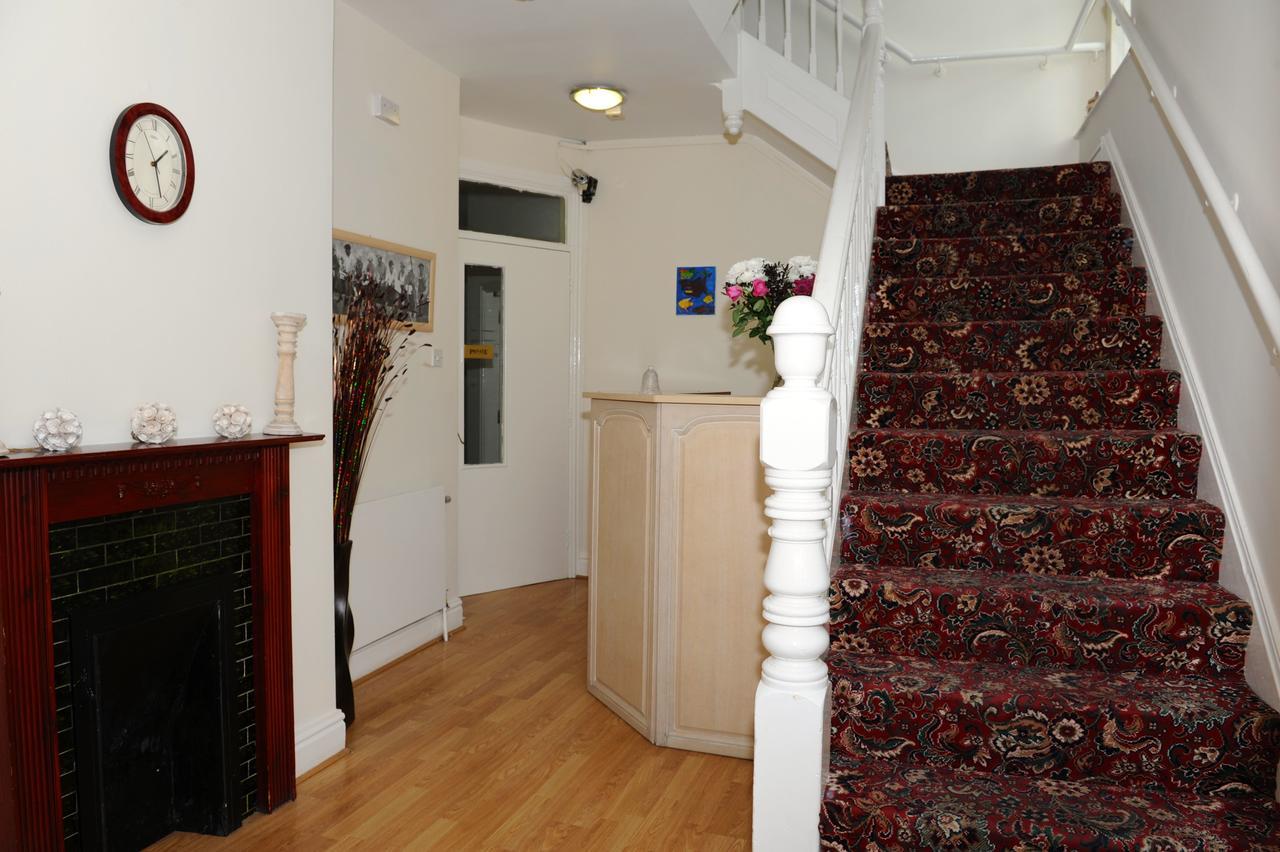 Castle Lodge Guest House 86-88 Sheil Rd L6 3AF Liverpool Extérieur photo